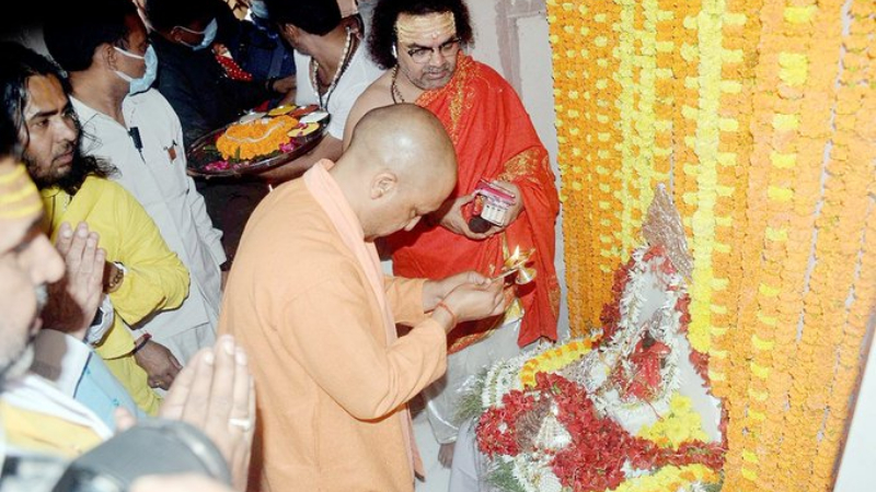 108 ವರ್ಷ ನಂತ್ರ ಕಾಶಿಗೆ ಅನ್ನಪೂರ್ಣೆ ವಿಗ್ರಹ