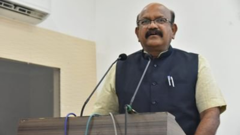ಪ್ರಿಯಾಂಕ್ ಖರ್ಗೆಗೆ ಕೊಲೆ ಬೆದರಿಕೆ ಪ್ರಕರಣ; ಇದು ಯಾರಾದ್ರೂ ನಂಬುವ ಮಾತಾ?: ಉಮೇಶ್ ಜಾಧವ್ ವಾಗ್ದಾಳಿ