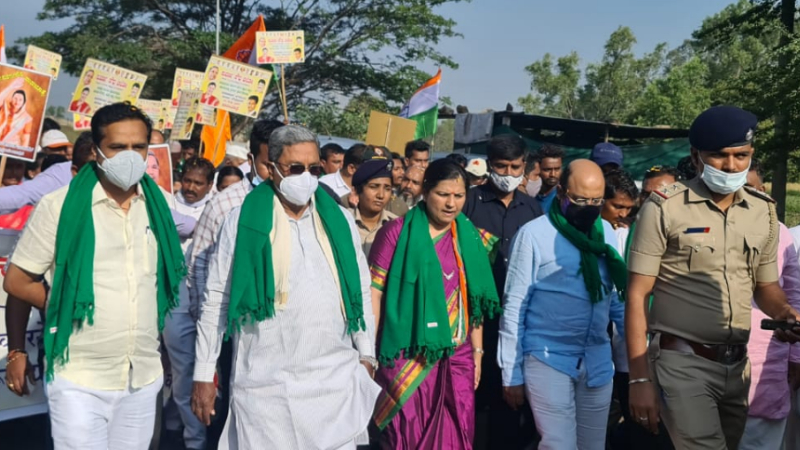 ಅಂಜಲಿ ಪಾದಯಾತ್ರೆಗೆ ಸಿದ್ದರಾಮಯ್ಯ ಸಾಥ್ – ಪೋಲಿಸರಿಗೆ ಎಚ್ಚರಿಕೆ