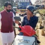 ಕಸ ಎಸೆದ ಯುವಕನಿಗೆ ರಸ್ತೆ ಮಧ್ಯೆ ಸಿಟಿ ರವಿ ಕ್ಲಾಸ್