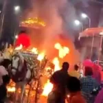 ಮದುಮಗನ ಕುದುರೆಗಾಡಿಗೆ ಬೆಂಕಿ – ವರ ಬಚಾವ್