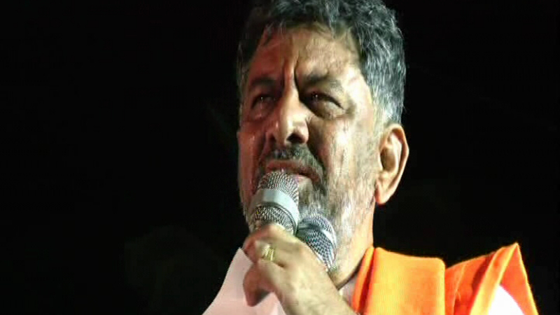 ಕೊರೊನಾ ಅಂಟಿಸಿ ಪಾದಯಾತ್ರೆ ನಿಲ್ಲಿಸಲು ಯತ್ನಿಸುತ್ತಿದ್ದೀರಾ, ನಿಮ್ಗೆ ಒಳ್ಳೆಯದಾಗಲ್ಲ: ಡಿಕೆಶಿ ಕಣ್ಣೀರು