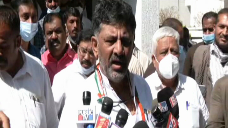 ಮೊದ್ಲು ಜನ್ರಿಗೆ ಆದಾಯ ಬರುವಂತೆ ಮಾಡಿ, ಆಮೇಲೆ ದರ ಏರಿಕೆ ಮಾಡಿ: ಡಿಕೆಶಿ