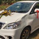 ಹಸು ಕಳ್ಳತನಕ್ಕೆ ಕಳ್ಳರ ಹೊಸ ಪ್ಲ್ಯಾನ್ – ಕಾರಿಗೆ ಮದುವೆ ಡೆಕೊರೇಷನ್ ಮಾಡಿ ಕಳ್ಳತನ!