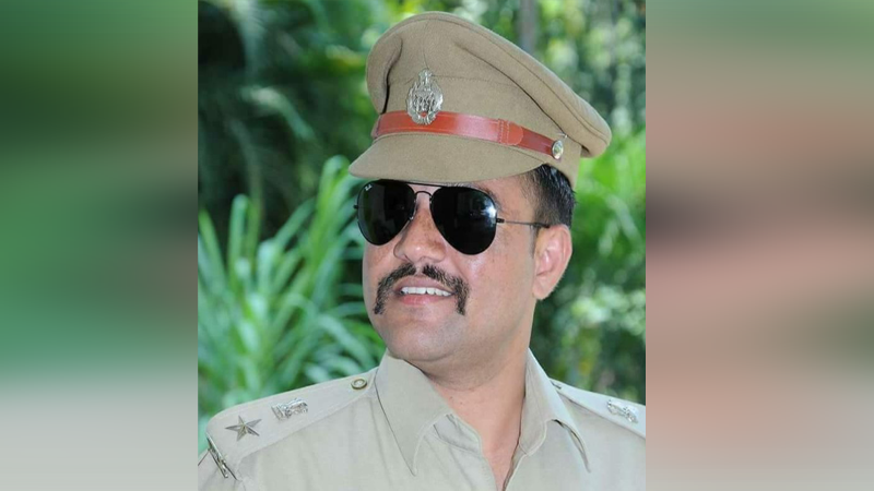IPS ರವಿ ಚೆನ್ನಣ್ಣವರ್ ವರ್ಗ ಆದೇಶಕ್ಕೆ ಬ್ರೇಕ್