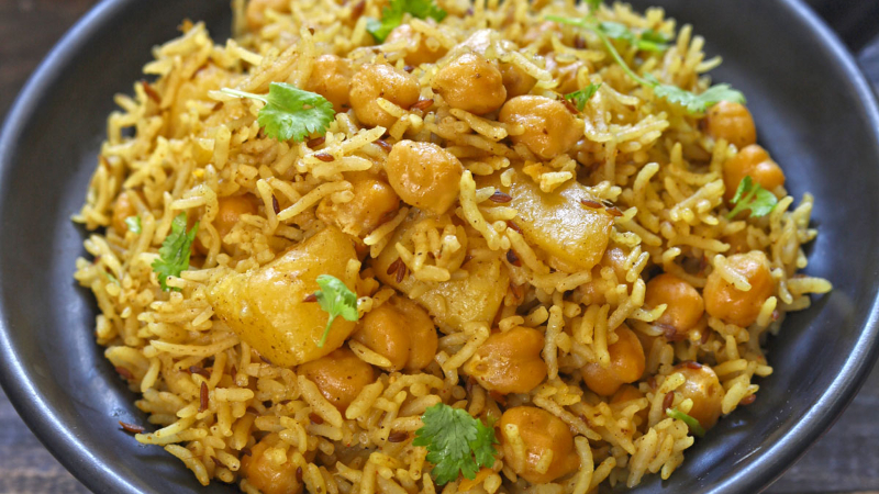 ಚೆನ್ನ ಪಲಾವ್ ಮಾಡುವ ಸರಳ ವಿಧಾನ ನಿಮಗಾಗಿ