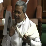 ವಿಧಾನಸಭೆಗೆ ರಾಗಿ ತಂದ ಶಾಸಕ: ಇಬ್ರಾಹಿಂ ನೋಡಿ ಕಿಚಾಯಿಸಿದ ಸಿದ್ದು