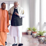 ಯುಪಿಯಲ್ಲಿ ‘ಬುಲ್ಡೋಜರ್ ಬಾಬಾ’ ಅಬ್ಬರ – ಮೋದಿ, ಯೋಗಿ ಆರ್ಭಟಕ್ಕೆ ಧೂಳೀಪಟ