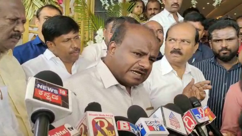 ತಲೆ ತುಂಬಾ ಕೂದಲಿದ್ದಿದ್ದರಿಂದ ಬೋಳಿಸಿಕೊಳ್ಳುವೆ ಎಂದಿದ್ದೆ, ಈಗ ಕೂದಲಿಲ್ಲ: ಹೆಚ್‍ಡಿಕೆ