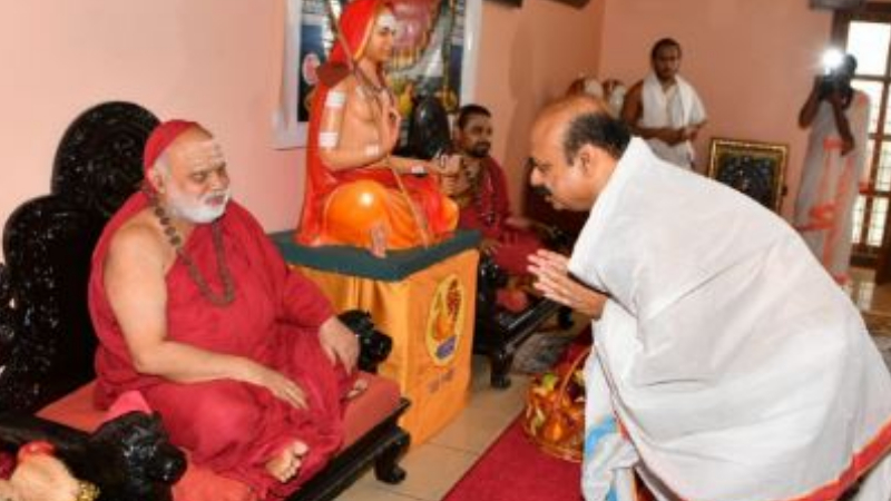 ಮಠಕ್ಕೆ ನಾನು ಸಿಎಂ ಆಗಿ ಬಂದಿಲ್ಲ, ಭಕ್ತನಾಗಿ ಬಂದಿದ್ದೇನೆ: ಬೊಮ್ಮಾಯಿ
