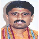 ಎಚ್‍ಡಿ ಕುಮಾರಸ್ವಾಮಿ ಮುಸ್ಲಿಮರಿಗೆ ಬಕೆಟ್ ಹಿಡಿಯುವ ವ್ಯಕ್ತಿ: ಆಂದೋಲ ಶ್ರೀ
