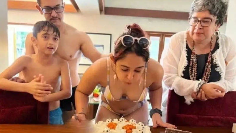 ಬಿಕಿನಿಯಲ್ಲೇ ಕೇಕ್ ಕತ್ತರಿಸಿದ ಅಮೀರ್ ಖಾನ್ ಪುತ್ರಿ ಇರಾ