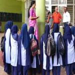 ಆಡಳಿತ ಮಂಡಳಿ ಎಚ್ಚರಿಕೆಗೆ ಡೋಂಟ್‍ಕೇರ್- ಹಿಜಬ್ ಧರಿಸಿ ಬಂದ 15 ವಿದ್ಯಾರ್ಥಿನಿಯರು!