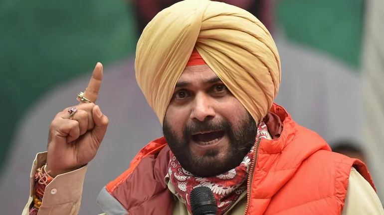ನವಜೋತ್ ಸಿಂಗ್ ಸಿಧುಗೆ ಅನಾರೋಗ್ಯ – ಆಸ್ಪತ್ರೆಗೆ ದಾಖಲು