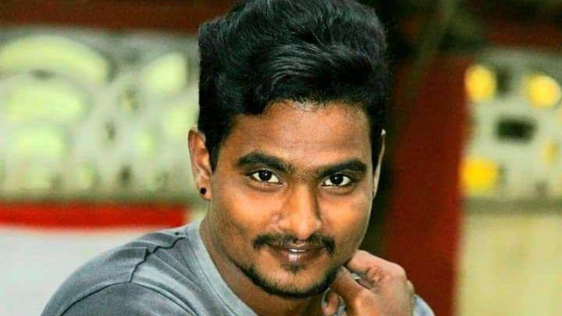ಅನ್ಯಕೋಮಿನ ಯುವತಿಯನ್ನ ಪ್ರೀತಿಸಿದ್ದಕ್ಕೆ ಮಾರಕಾಸ್ತ್ರಗಳಿಂದ ಕೊಚ್ಚಿ ಯುವಕನ ಬರ್ಬರ ಹತ್ಯೆ
