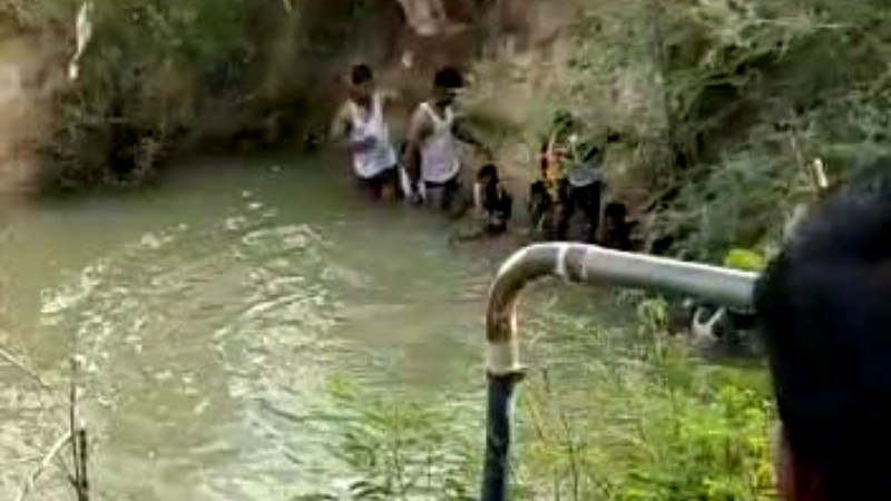 ಈಜಲು ಹೋದ ಇಬ್ಬರು ಬಾಲಕಿಯರು ನೀರುಪಾಲು