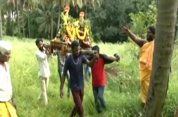 ದೇವರಿಗಾಗಿ ದೇವರಿಂದ್ಲೇ ಹುಡುಕಾಟ- ಹುತ್ತದಲ್ಲಿ ಸಿಕ್ಕೇ ಬಿಡ್ತು 200 ವರ್ಷದ ಹಿಂದಿನ ವಿಗ್ರಹ
