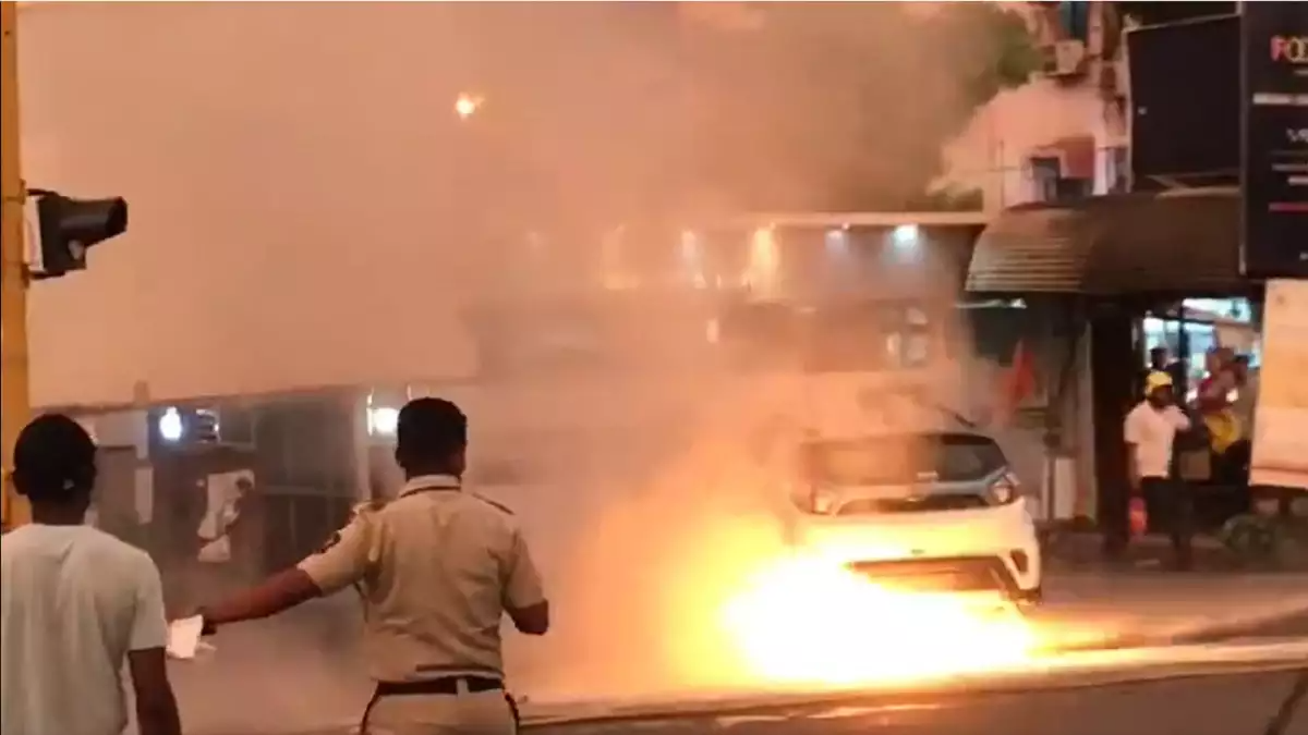 ದೇಶದಲ್ಲೇ ಫಸ್ಟ್‌ ಟಾಟಾ ನೆಕ್ಸನ್‌ ಇವಿ ಕಾರಿಗೆ ಬೆಂಕಿ – ಕೇಂದ್ರದ ಮೂರು ಸಂಸ್ಥೆಗಳಿಂದ ತನಿಖೆ
