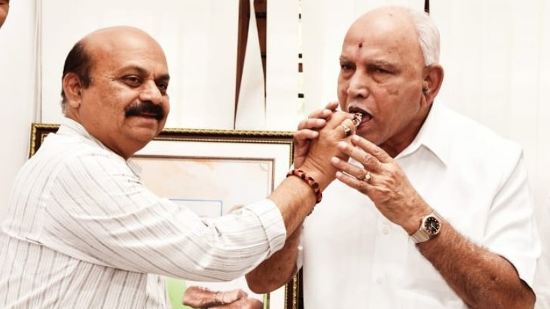 ಸಿದ್ದರಾಮಯ್ಯ ಎದುರು ಯಡಿಯೂರಪ್ಪ ಮಾಸ್ ಇಮೇಜ್ ಅಸ್ತ್ರ – ಬಿಜೆಪಿ ಸಂಸದೀಯ ಮಂಡಳಿಗೆ ಬಿಎಸ್‍ವೈ ಆಯ್ಕೆ ಹಿಂದಿನ ಪ್ಲಾನ್ ಏನು?