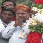 ವರುಣಾ ಪಿಚ್ ಸ್ಟಡಿಗೆ ಖುದ್ದು ಇಳಿದ ಸಿದ್ದರಾಮಯ್ಯ- ವರುಣಾದಲ್ಲಿ ಮಗನ ಜೊತೆ ಪ್ರವಾಸ