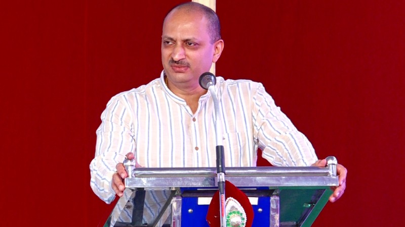 ಚುನಾವಣೆಯಿಂದ ದೂರ – ಮೋದಿ ಕಾರ್ಯಕ್ರಮದಲ್ಲಿ ಹೆಗಡೆ ಭಾಗಿಯಾಗ್ತಾರಾ?