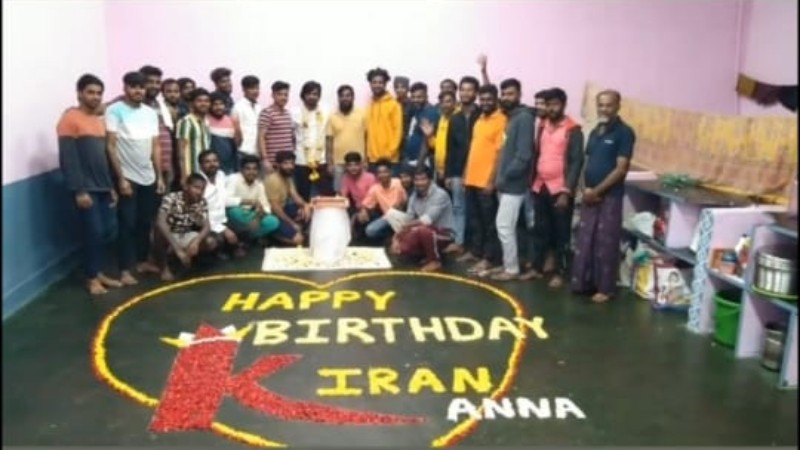 ಜೈಲಿನಲ್ಲೇ ರೌಡಿಶೀಟರ್ ಬರ್ತ್ ಡೇ ಆಚರಣೆ – ಐವರ ವಿರುದ್ಧ FIR