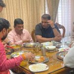 ಮೀನೂಟ ಸವಿದು ದೇವರ ದರ್ಶನ ಮಾಡಿದ ಸಿ.ಟಿ ರವಿ ಫೋಟೋ ವೈರಲ್