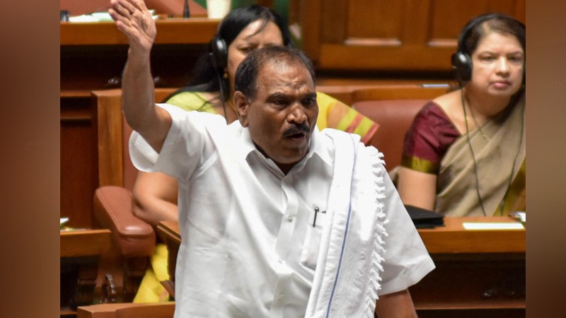 ಕಾಂಗ್ರೆಸ್ ಸೇರಿದ್ರೆ 50 ಸಾವಿರ ಲೀಡ್‌ನಲ್ಲಿ ಗೆಲ್ತೀನಿ – ಶಾಸಕ ಶಿವಲಿಂಗೇಗೌಡರದ್ದು ಎನ್ನಲಾದ ಆಡಿಯೋ ವೈರಲ್