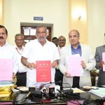 ಕೇಂದ್ರ, ರಾಜ್ಯ ಸರ್ಕಾರಗಳ ಕಾಯ್ದೆ-ಕಾನೂನು ಕನ್ನಡ ಭಾಷೆಯಲ್ಲೇ ಲಭ್ಯ; 74 ಅಧಿನಿಯಮಗಳ ಕನ್ನಡ ಆವೃತ್ತಿ ಲೋಕಾರ್ಪಣೆ