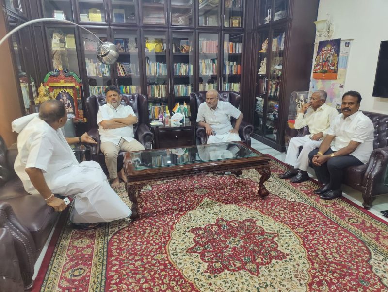 ಡಿಕೆಶಿ ಭೇಟಿಯಾದ ಜೆಡಿಎಸ್‌ ಶಾಸಕ ಶಿವಲಿಂಗೇಗೌಡ – ಕಾಂಗ್ರೆಸ್‌ ಸೇರಲು ಸಿದ್ಧತೆ