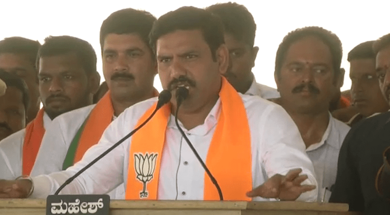 ಗುಂಡ್ಲುಪೇಟೆಯಲ್ಲಿ ಬಿಜೆಪಿ ಶಕ್ತಿ ನೋಡಿದ್ರೆ ಹೊಟ್ಟೆ ಉರಿಯಾಗುತ್ತೆ, ನಾನ್ಯಾಕೆ ಇಲ್ಲಿಗೆ ಬರ್ಬಾದು ಅನಿಸತ್ತೆ: ವಿಜಯೇಂದ್ರ