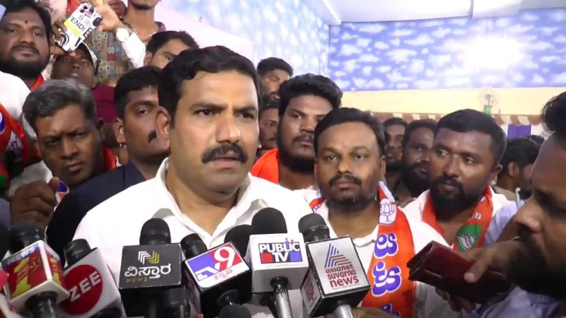 ಮಾಜಿ ಸಿಎಂ ಸಿದ್ದರಾಮಯ್ಯಗೆ ಇಂತಹ ಪರಿಸ್ಥಿತಿ ಬರಬಾರದಿತ್ತು: ವಿಜಯೇಂದ್ರ ವ್ಯಂಗ್ಯ