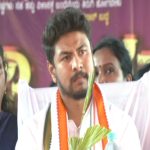 ನನ್ನ ತಂದೆ ಯಾವತ್ತೂ ರಾಜಕೀಯ ಪಾಠ ಹೇಳಿಕೊಡಲಿಲ್ಲ – ಸಾರ್ವಜನಿಕ ವೇದಿಕೆಯಲ್ಲಿ ದರ್ಶನ್ ಧ್ರುವನಾರಾಯಣ ಮೊದಲ ಭಾಷಣ