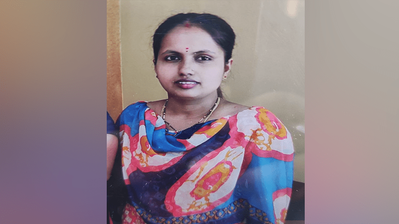 ಬೆಂಗಳೂರಿನಲ್ಲಿ ಬೈಕ್‌ಗೆ ಲಾರಿ ಡಿಕ್ಕಿ- ಮಹಿಳೆ ಸಾವು