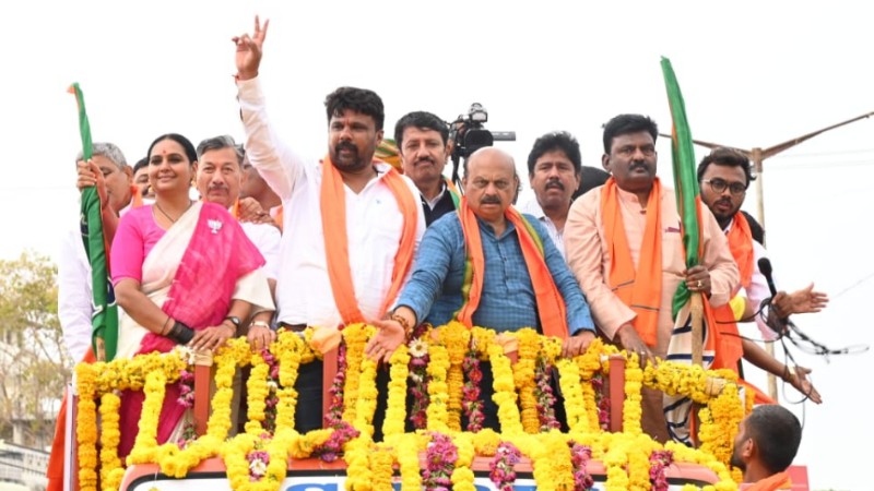 ಧಮ್ ಇದ್ದರೆ ಮೀಸಲಾತಿಯನ್ನು ಮುಟ್ಟಿ ನೋಡಿ: ಕಾಂಗ್ರೆಸ್‌ಗೆ ಬೊಮ್ಮಾಯಿ ಸವಾಲು