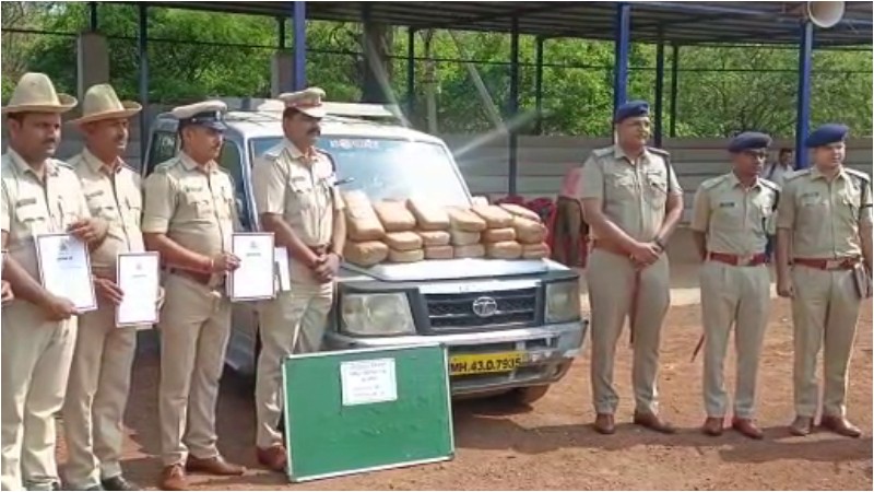 ಪೊಲೀಸರ ಭರ್ಜರಿ ಭೇಟೆ – ಅಕ್ರಮವಾಗಿ ಸಾಗಿಸುತ್ತಿದ್ದ 1 ಕೋಟಿ ರೂ. ಮೌಲ್ಯದ ಗಾಂಜಾ ಜಪ್ತಿ