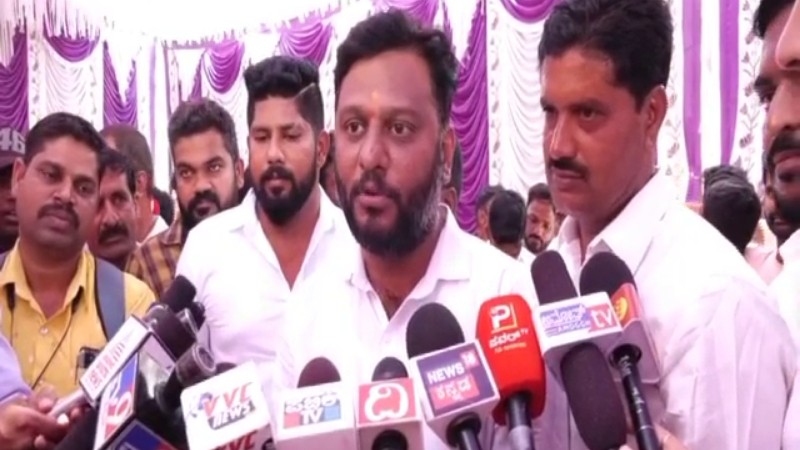 ನನಗೆ ಟಿಕೆಟ್ ಸಿಗೋ ವಿಶ್ವಾಸವಿದೆ, ಯಾರಿಗೆ ಸಿಕ್ಕಿದ್ರೂ ಒಟ್ಟಾಗಿ ಕೆಲಸ ಮಾಡ್ತೀವಿ: ಸ್ವರೂಪ್
