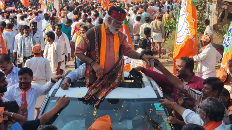 ಜೆ.ಪಿ.ನಡ್ಡಾ ರೋಡ್ ಶೋನಲ್ಲಿ ಜೂನಿಯರ್ ಮೋದಿ ಮೋಡಿ