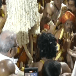 ಬೆಂಗಳೂರಲ್ಲಿ ಕರಗ ಸಂಭ್ರಮ- ಐತಿಹಾಸಿಕ ಕ್ಷಣಕ್ಕೆ ಸಾಕ್ಷಿಯಾದ ಲಕ್ಷಾಂತರ ಭಕ್ತಗಣ