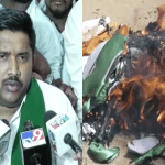NR ಸಂತೋಷ್‍ಗೆ ಸಿಗದ ಅರಸೀಕೆರೆ ಟಿಕೆಟ್- ಬಿಜೆಪಿ ಬಾವುಟ, ಫ್ಲೆಕ್ಸ್‌ಗಳಿಗೆ ಬೆಂಬಲಿಗರಿಂದ ಬೆಂಕಿ