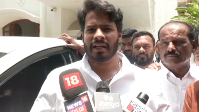 ಮೋದಿ, ಅಮಿತ್ ಶಾ ಬಂದರೂ ಕನ್ನಡಿಗರು ಬಿಜೆಪಿಗೆ ಮಣೆ ಹಾಕಲ್ಲ: ನಿಖಿಲ್ ಕುಮಾರಸ್ವಾಮಿ
