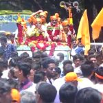 ಶಾಸಕನ ವಿರುದ್ಧ ತೊಡೆ ತಟ್ಟಿದ್ದ ಇಬ್ಬರು ಪಕ್ಷೇತರ ಅಭ್ಯರ್ಥಿಗಳು ಒಂದೇ ವಾಹನದಲ್ಲಿ ಬಂದು ನಾಮಪತ್ರ ಸಲ್ಲಿಕೆ