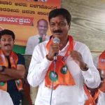 ಸವದಿಯಿಂದ ಹಣ ಪಡೆದು ಬಿಜೆಪಿಗೆ ವೋಟ್‌ ಹಾಕಿ : ರಮೇಶ್ ಜಾರಕಿಹೊಳಿ
