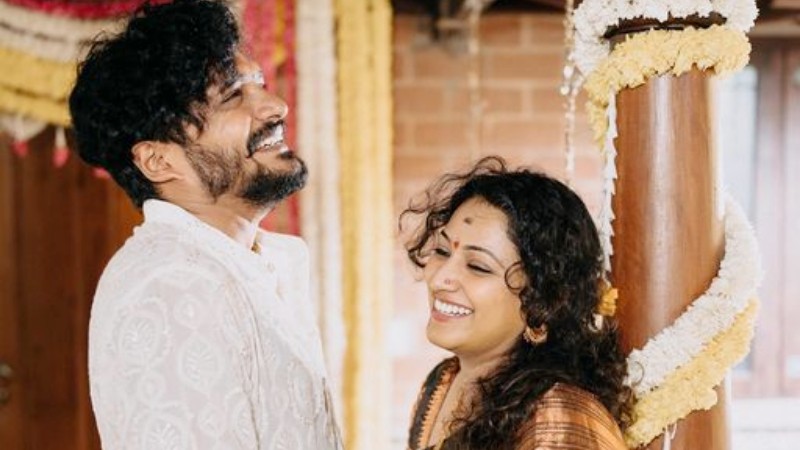 ಪತ್ನಿ ಜೊತೆಗಿನ ಹೊಸ ಫೋಟೋ ಹಂಚಿಕೊಂಡ ವಸಿಷ್ಠ ಸಿಂಹ