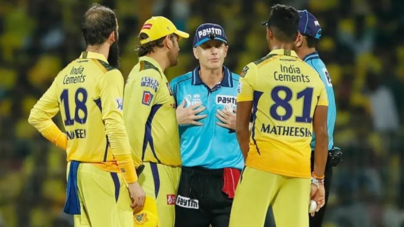 IPL 2023: ಧೋನಿಯಿಂದ ಉದ್ದೇಶಪೂರ್ವಕವಾಗಿ ಸಮಯ ವ್ಯರ್ಥ- ಲಾಸ್ಟ್ 5 ಓವರ್‌ಗೂ ಮುನ್ನ ನಡೆದಿದ್ದೇನು?