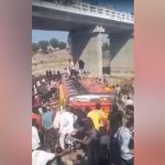 ಸೇತುವೆಯಿಂದ ಬಸ್ ಬಿದ್ದು 22 ಮಂದಿ ಸಾವು