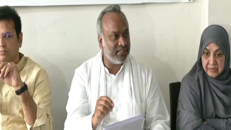ಪ್ರಧಾನಿ ಮೋದಿ ನಾಲಾಯಕ್‌: ಪ್ರಿಯಾಂಕ್‌ ಖರ್ಗೆ ಮೂದಲಿಕೆ