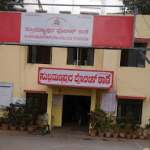 ಸ್ನೇಹಿತರ ಜೊತೆ ಸೇರಿ ಪತ್ನಿಯನ್ನೇ ಎಳೆದಾಡಿ ಅತ್ಯಾಚಾರಕ್ಕೆ ಯತ್ನಿಸಿದ ಭೂಪ!