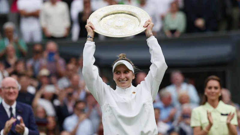 Wimbledon 2023ː ಮಹಿಳಾ ಸಿಂಗಲ್ಸ್‌ ಗೆದ್ದು ಇತಿಹಾಸ ಬರೆದ ವಾಂಡ್ರೊಸೊವಾ