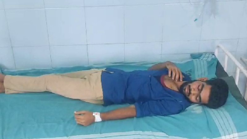 ಧರ್ಮಸ್ಥಳದಲ್ಲಿ ನೈತಿಕ ಪೊಲೀಸ್‍ಗಿರಿ – ಆಟೋ ಚಾಲಕನಿಗೆ ಥಳಿಸಿದ ದುಷ್ಕರ್ಮಿಗಳು